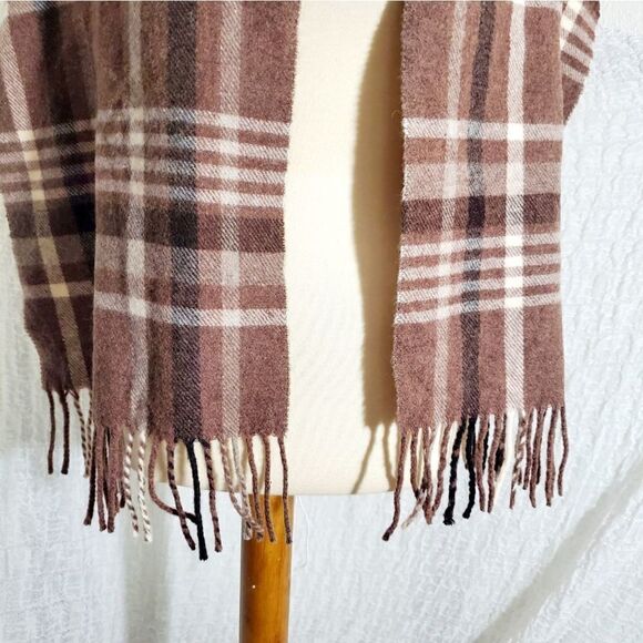 Lambwool 100% Pure Wool Brown Plaid Winter/Fall Scarf - Picture 5 of 6
